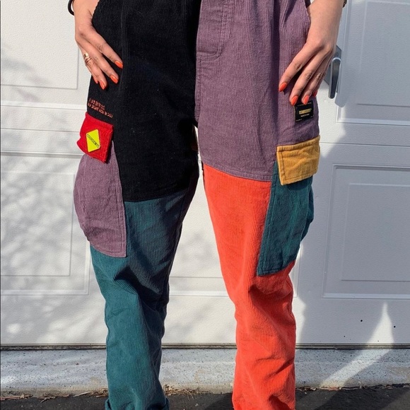 @𝐚𝐞𝐥𝐟𝐫𝐢𝐜𝐞𝐝𝐞𝐧𝐨𝐟𝐟𝐢𝐜𝐢𝐚𝐥 Streetwear cargo pants - Picture 2 of 4